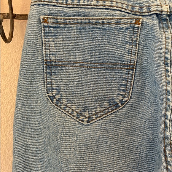 Riders High Waisted Straight Leg Jeans - Picture 11 of 12